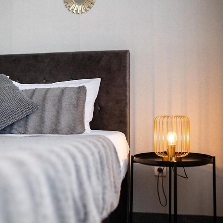 Central Square Apartments Белград Екстериор снимка