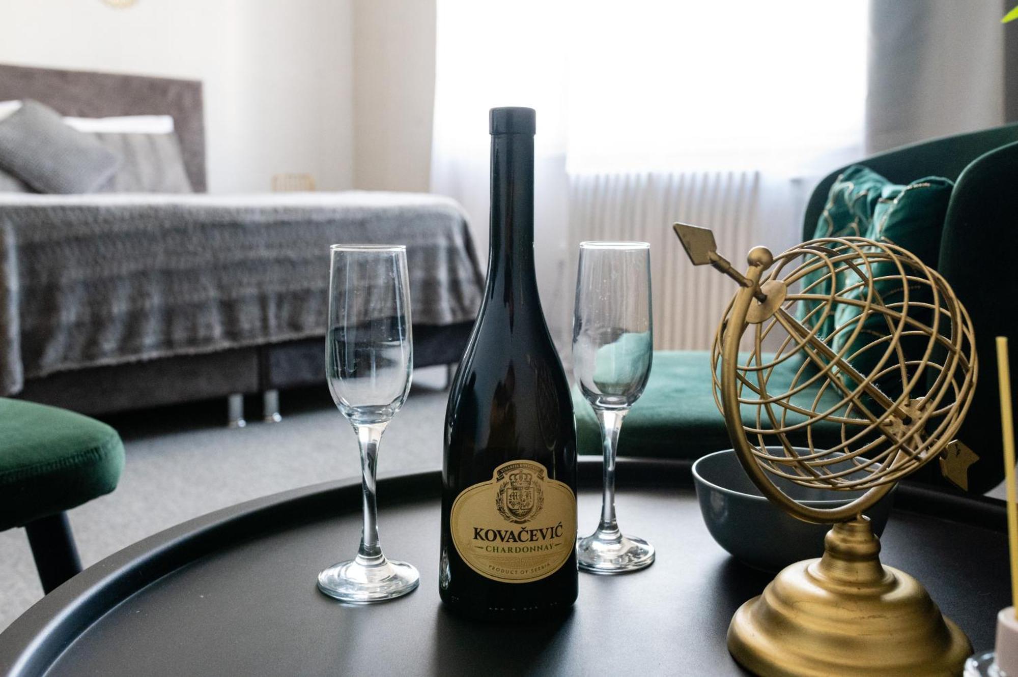 Central Square Apartments Белград Екстериор снимка