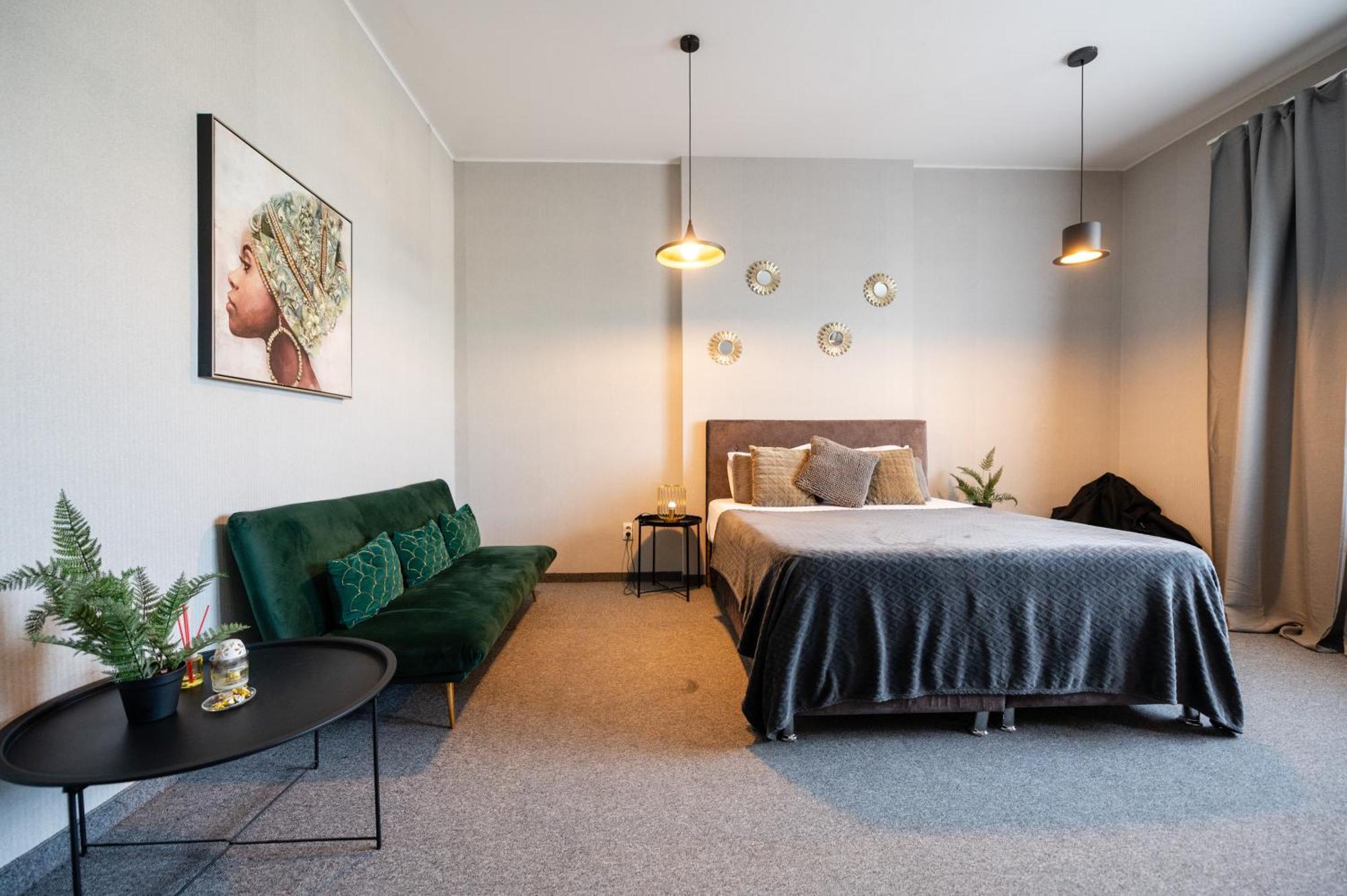 Central Square Apartments Белград Екстериор снимка