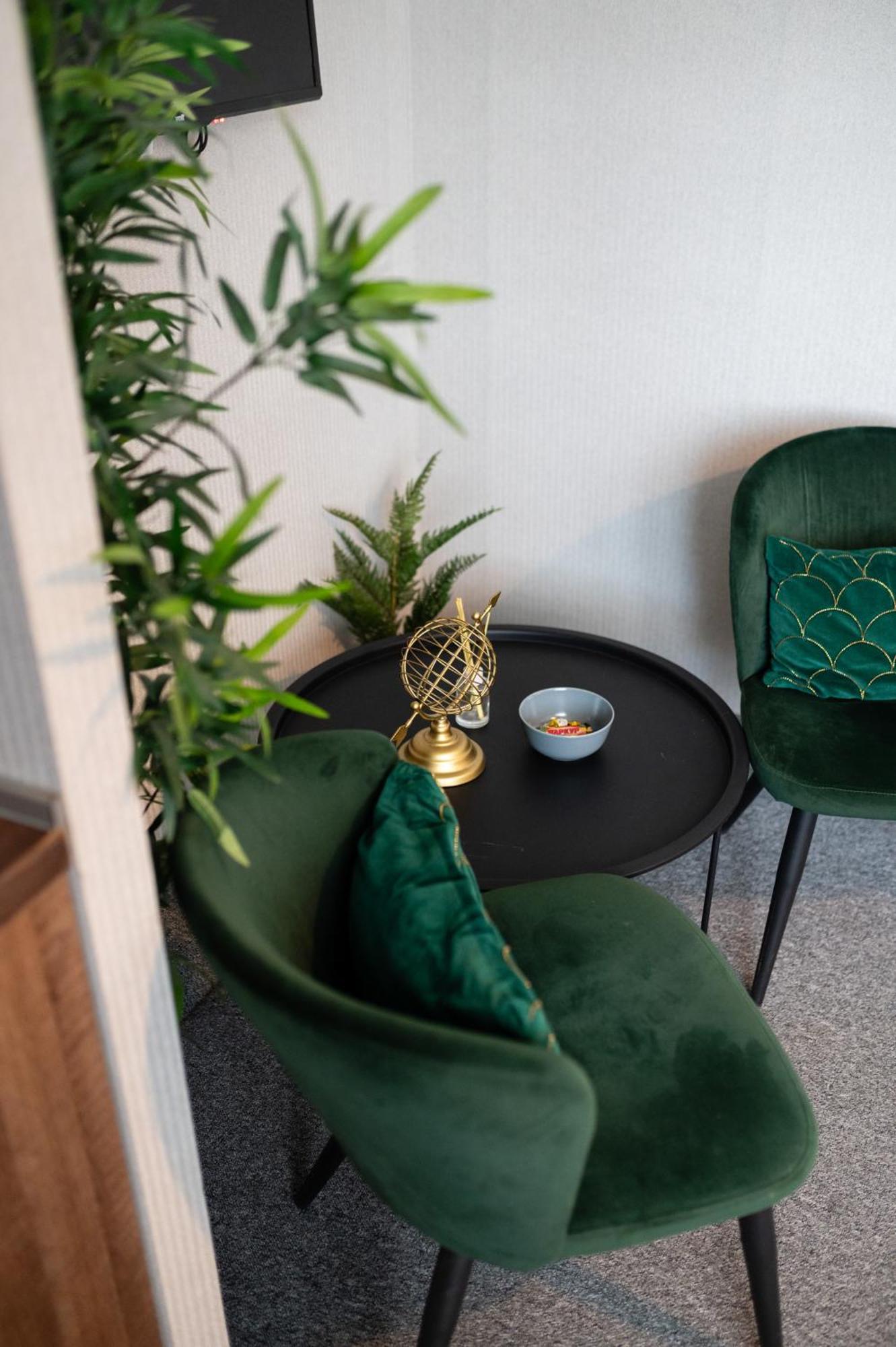 Central Square Apartments Белград Екстериор снимка
