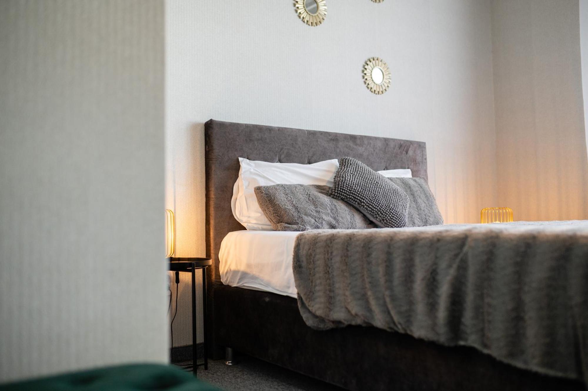 Central Square Apartments Белград Екстериор снимка