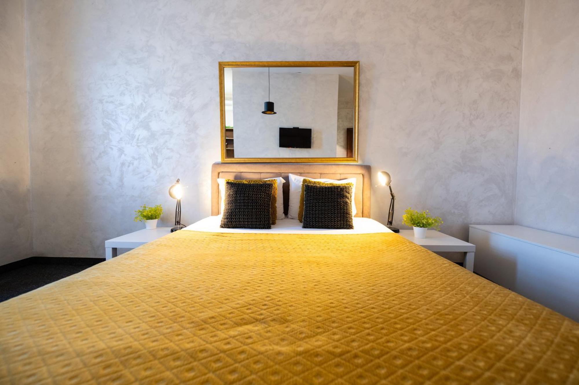 Central Square Apartments Белград Екстериор снимка