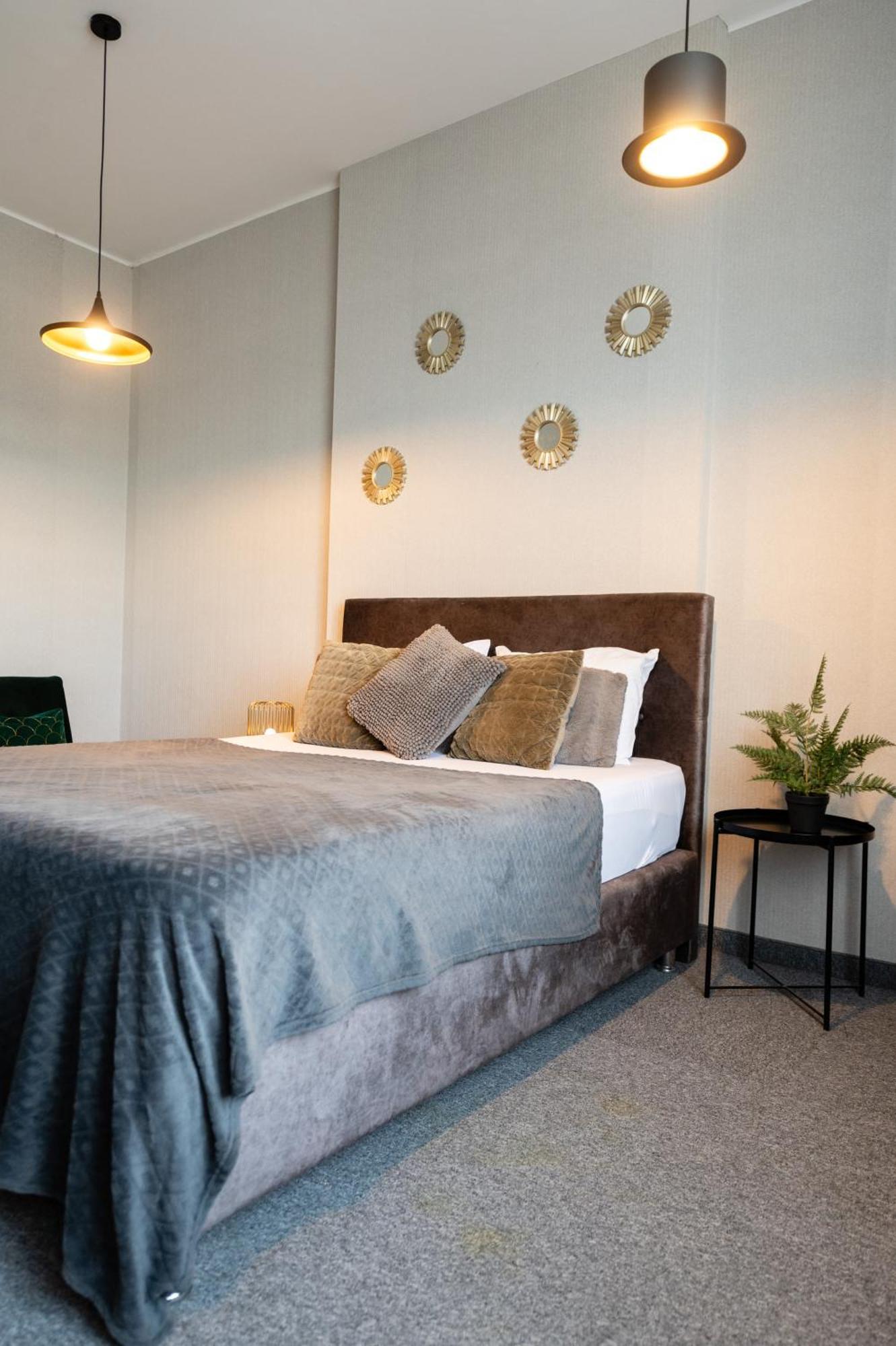 Central Square Apartments Белград Екстериор снимка