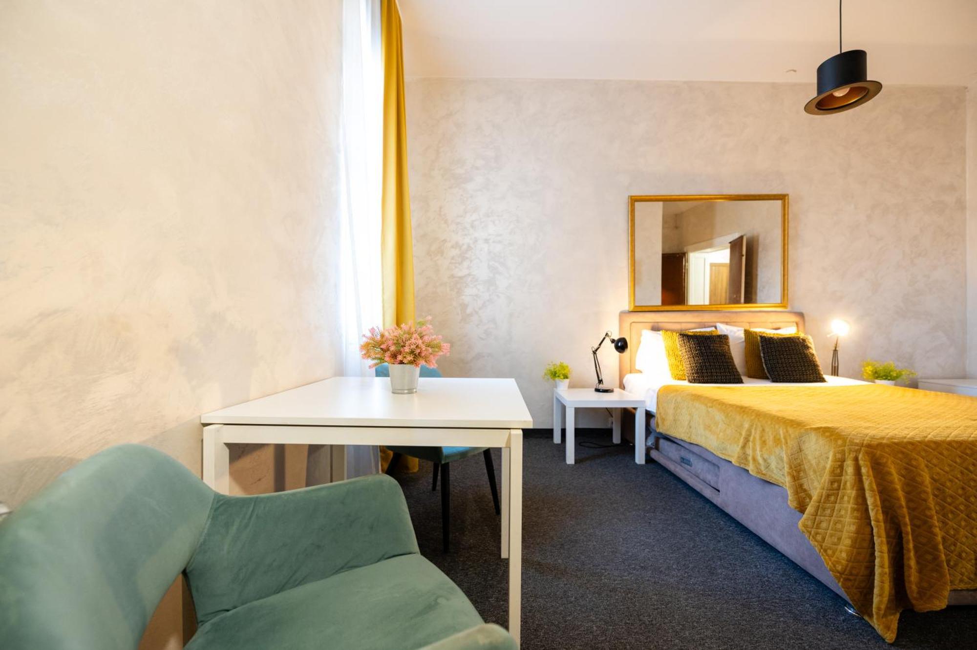 Central Square Apartments Белград Екстериор снимка