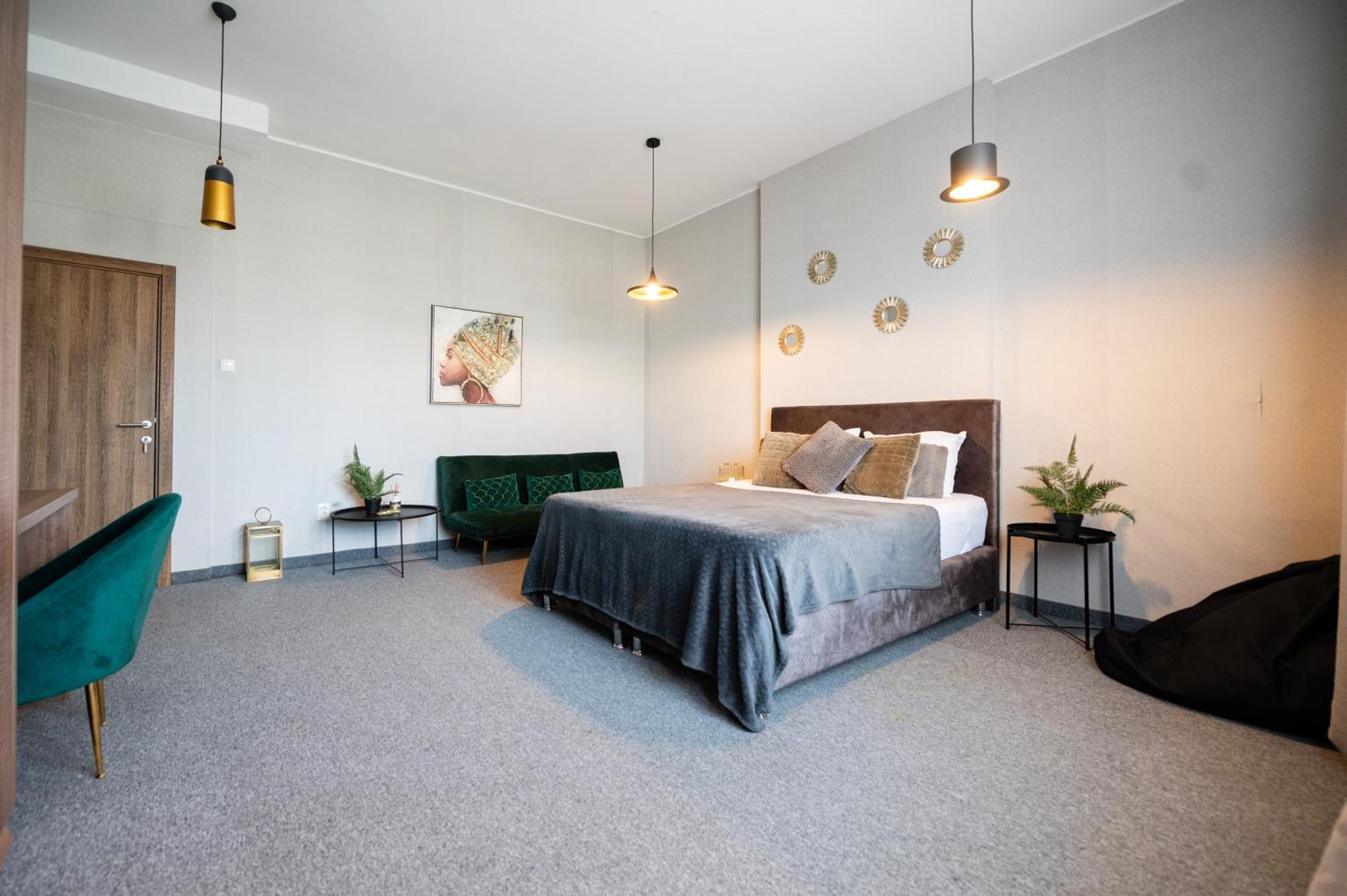 Central Square Apartments Белград Екстериор снимка